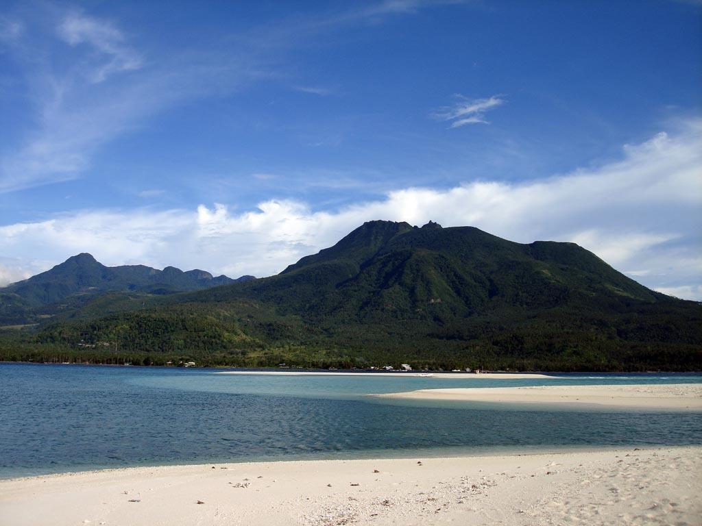 Camiguin Volcan Beach Eco Retreat & Dive Resort Mambajao Ngoại thất bức ảnh